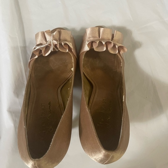 The Tough of Nina Women’s size 8 gold - Picture 7 of 10